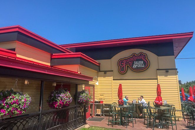 Where to eat in Duluth MN - Grandam's Restaurant