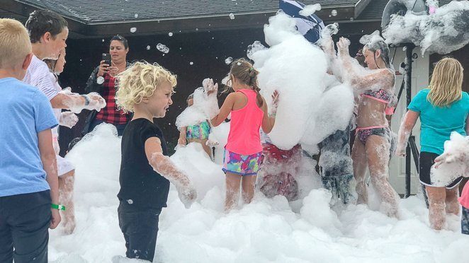 Jellystone RV Park - Bubble Activities_