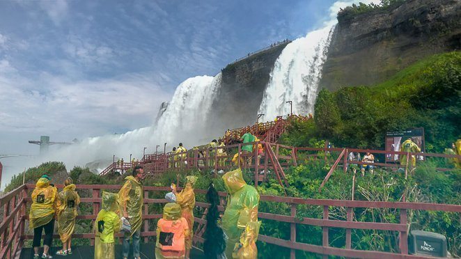 Cave of the winds - attractions to do in Niagara Falls