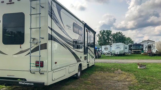 Owning an RV for dummies - How to back up your RV