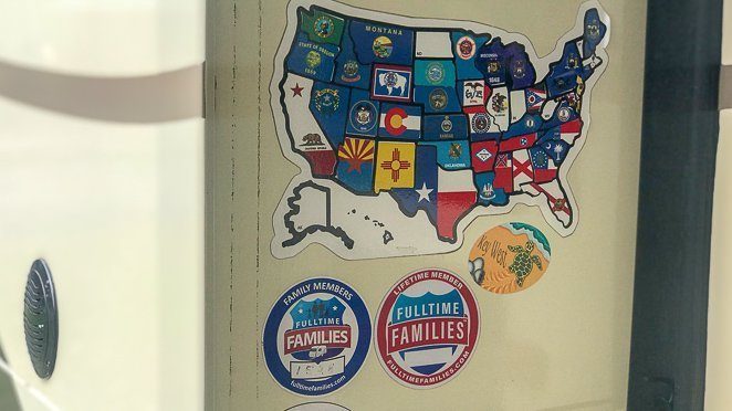 RVing tips - look for the map and Fulltime Families stickers