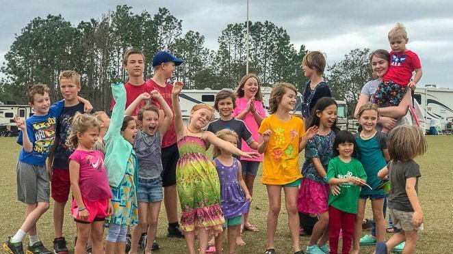 RVing with kids - making friends as a full time RV family