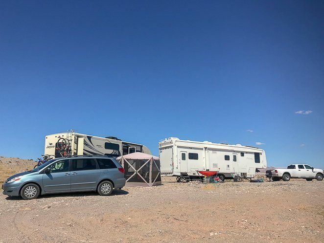 Boondocking Guide- All you need to know about Dry Camping