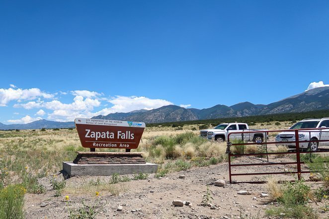 Zapata Falls Sign
