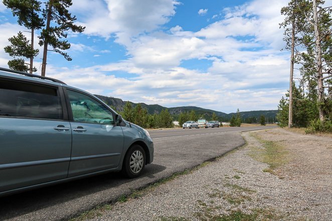 Drive through Yellowstone