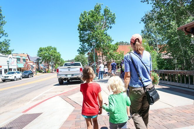 Estes Park Go Shopping