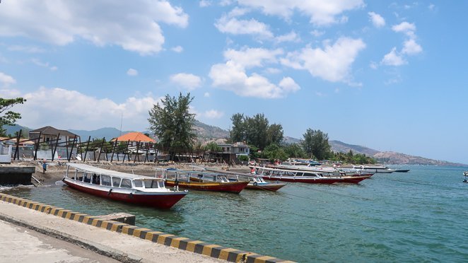 Local Ferry or Fast boats