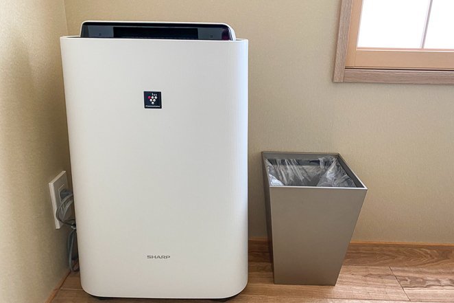 Air purifier and humidifier Air purifier and humidifier
