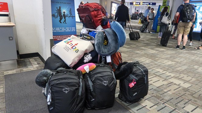 Bags in airport - family of 6