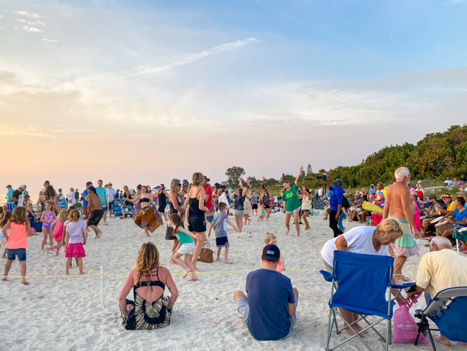 Venice-Florida-Things-To-Do-Nakomis-Drum-Circle