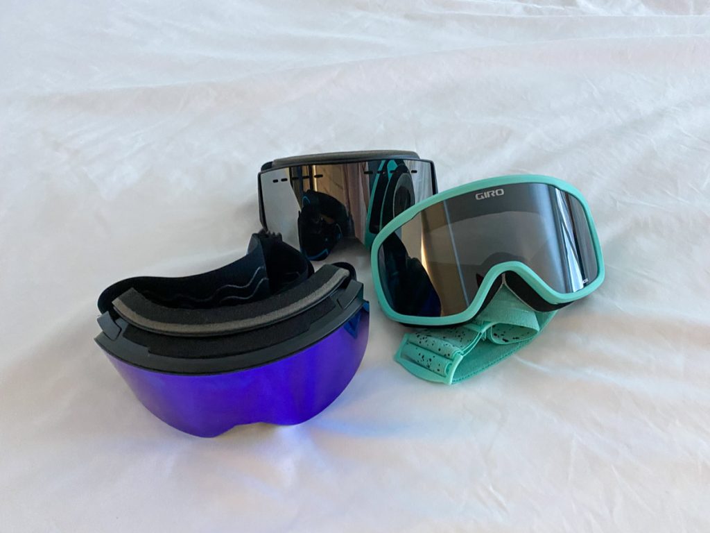 Ski goggles